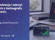 Grafika prezentująca z lewej strony tytuł artykułu: Archiwizacja i odczyt danych z tachografu w busach. Z prawej grafika produktu TachoTerminal PRO 3 czytnik do sczytywania danych z tachografu na tle laptopa leżącego na biurku