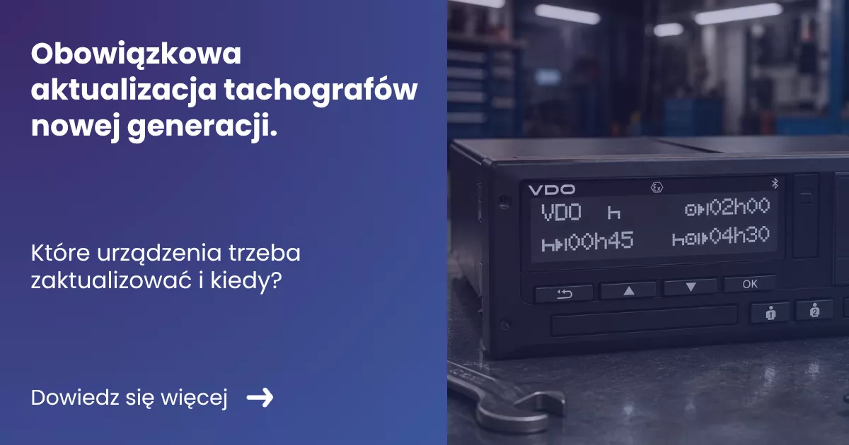 obowiazkowa-aktualizacja-tachografow-nowej-generacji Grafika prezentująca z lewej strony tytuł artykułu: Obowiązkowa aktualizacja tachografów nowej generacji. Z prawej zdjęcie tachografu leżącego na stole w warsztacie